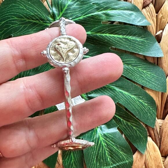 BOGO MIXED METAL
BRACELET - Picture 3 of 5